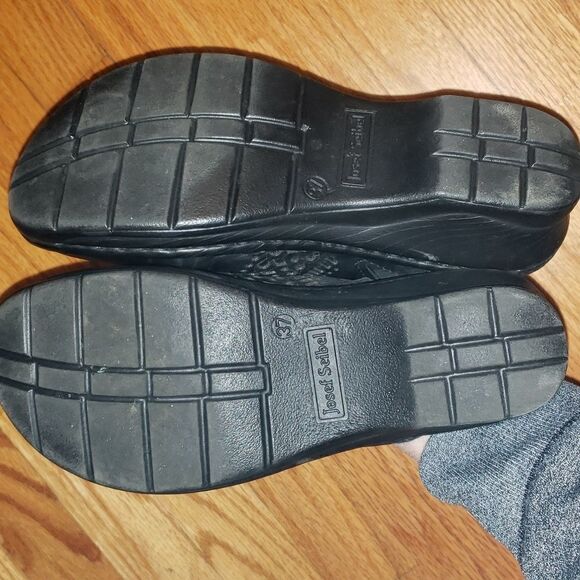 Joseph Seibel Black Leather mules - Picture 7 of 7